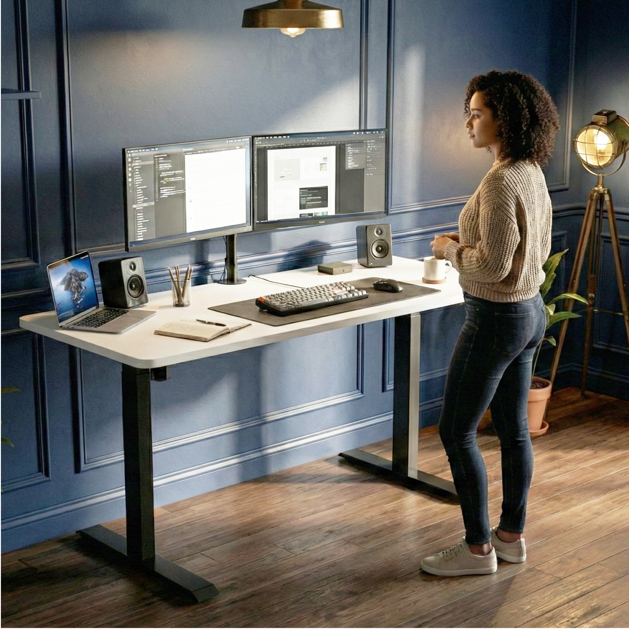 Mesa com Regulagem de Altura Elétrica Misch Base + Tampo 160cm