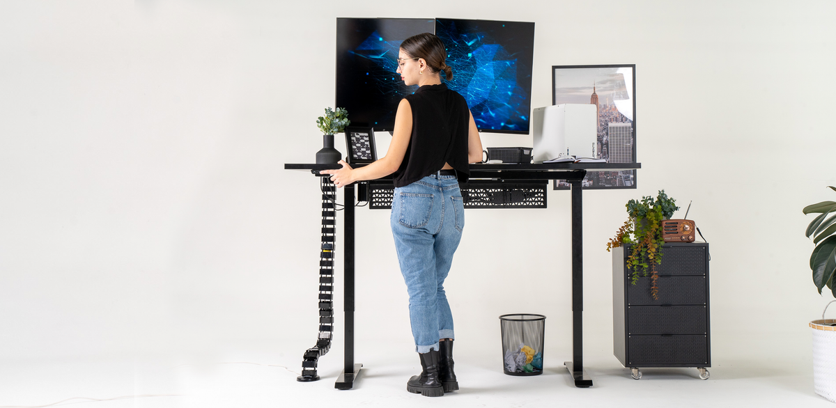 Como Escolher a Mesa Perfeita para Home Office: Guia Completo para Encontrar a Mesa Ideal para suas Necessidades