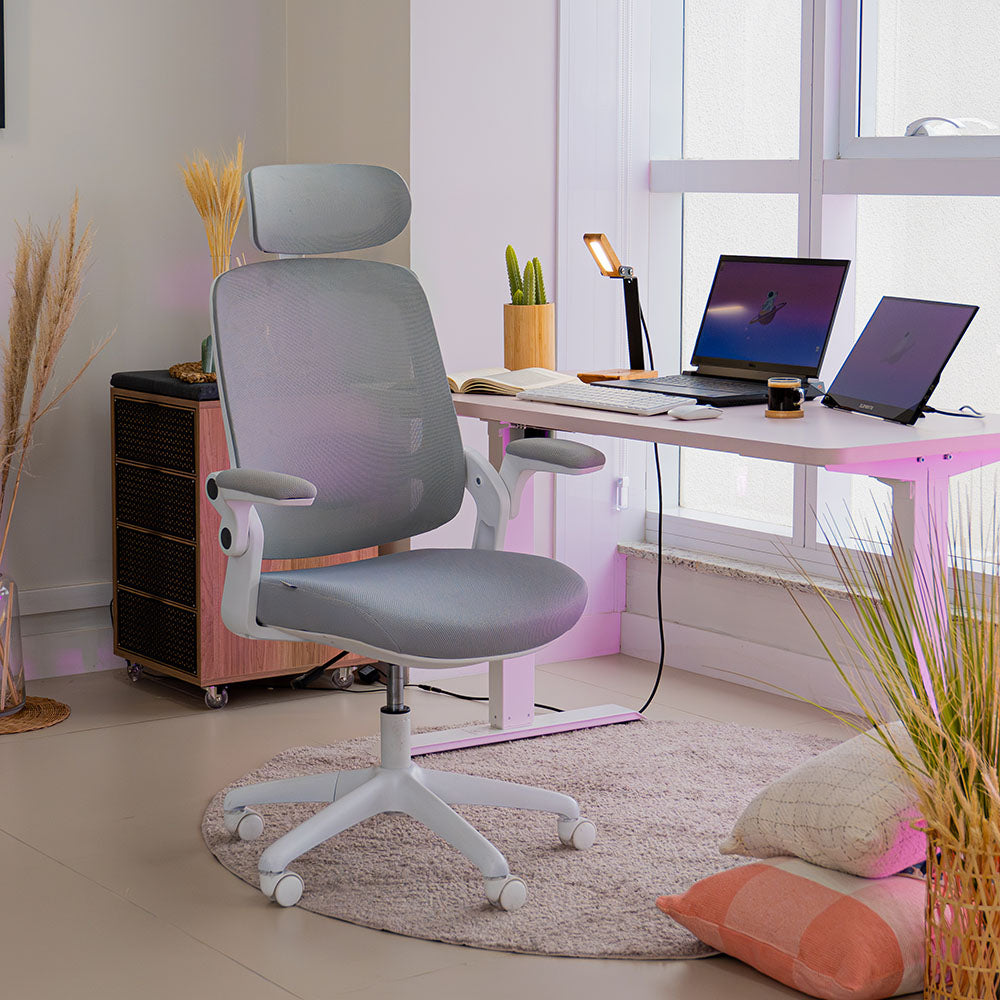 Cadeira Astra - uma cadeira ergonômica para escritório e home office, ideal para quem precisa de conforto e funcionalidade. Com ajuste de altura, oferece suporte básico e uma experiência de trabalho prática e acessível.